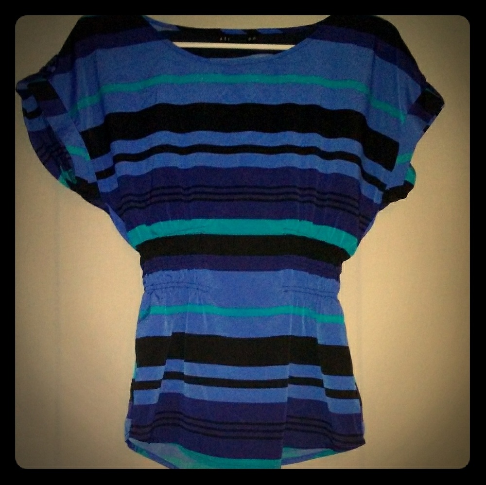 XS polyester top